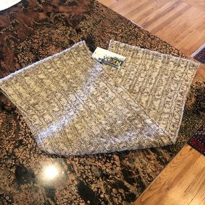 VOXN infinity scarf- brand new with tags
